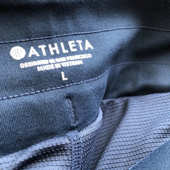 ATHLETA TENNIS SKORTS. - Picture 5 of 6